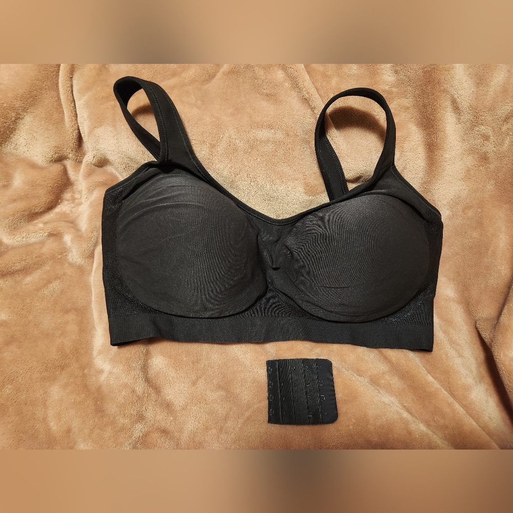 Shapermint Essential Black No-Wire Bra